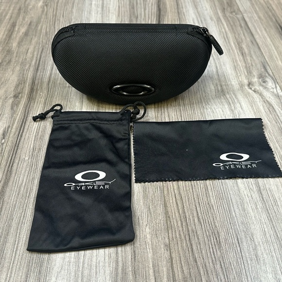 COPY - Oakley Sutro Lite Prizm Sunglasses Res Frame Ruby Red Lens Gently Used - Picture 7 of 7